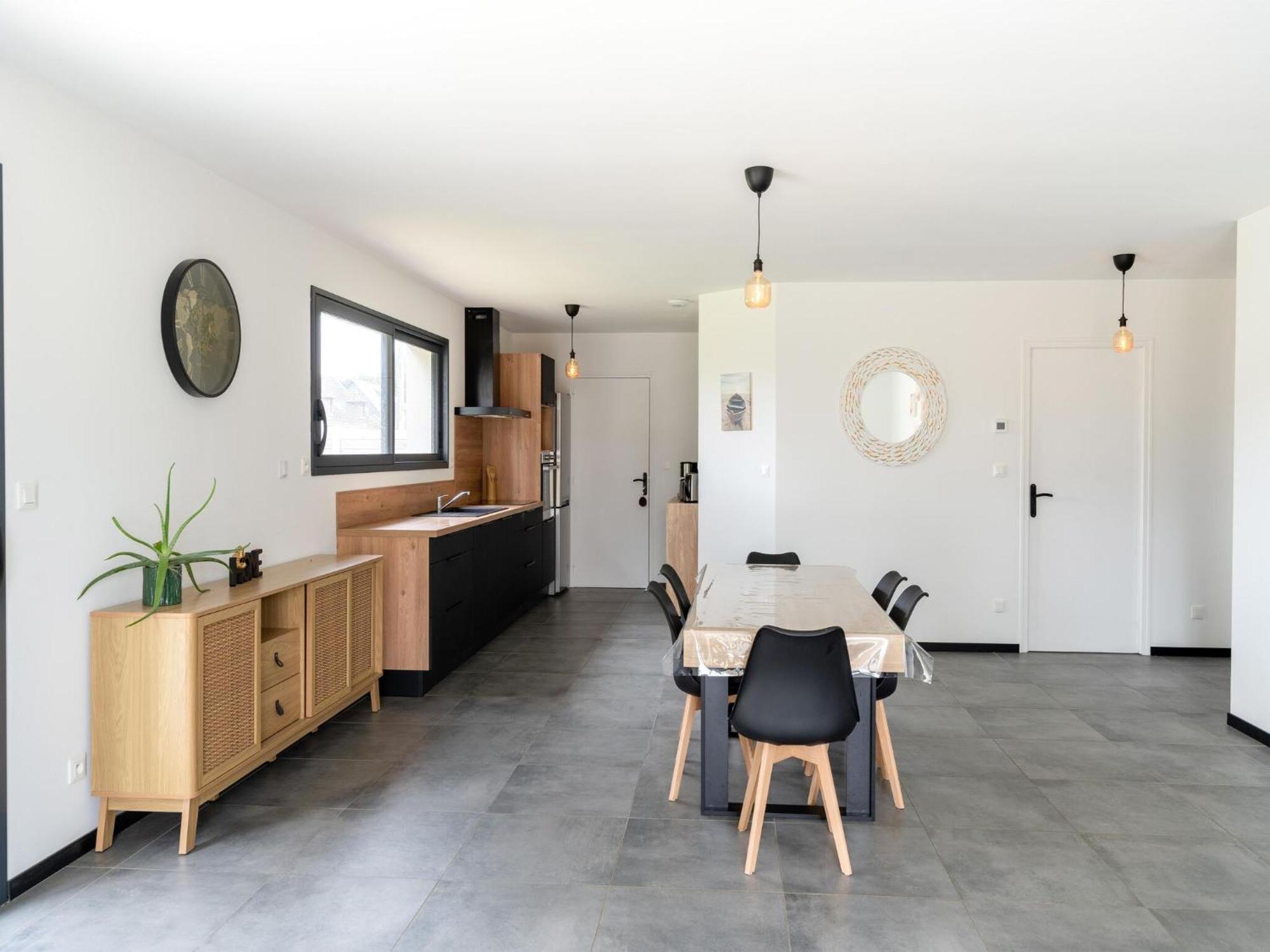 Attractive Holiday Home Near The Normandy Beach Saint-Germain-sur-Ay ภายนอก รูปภาพ